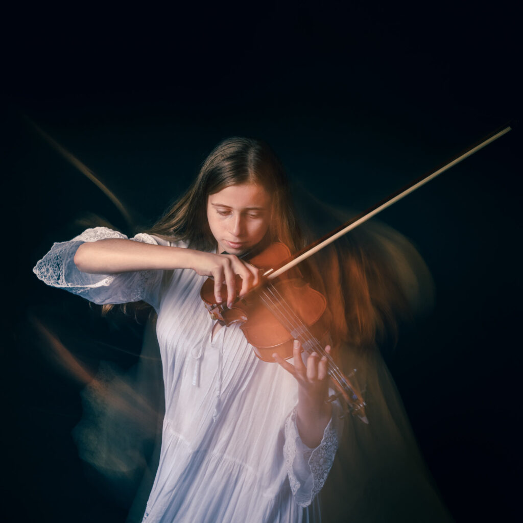 Portrait artistique créatif au studio