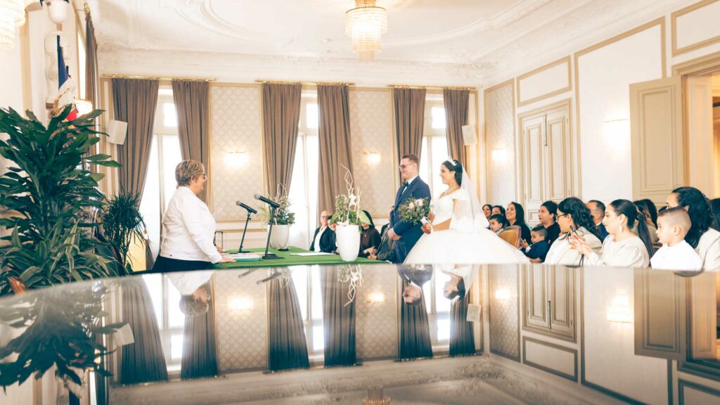 Photographe de mariage à la Mairie de Rueil-Malmaison