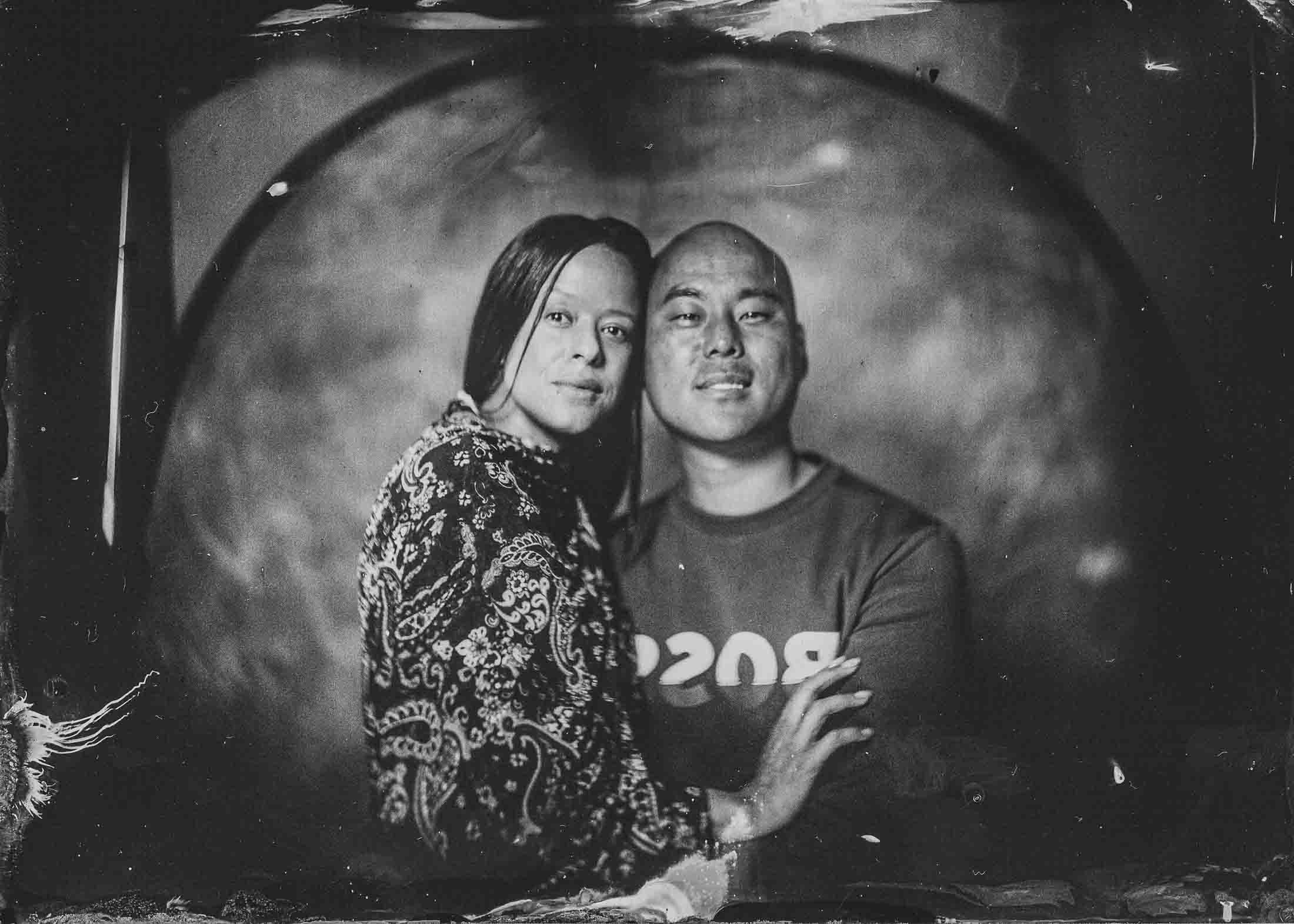 Portrait de couple au collodion humide au studio à Rueil-Malmaison
