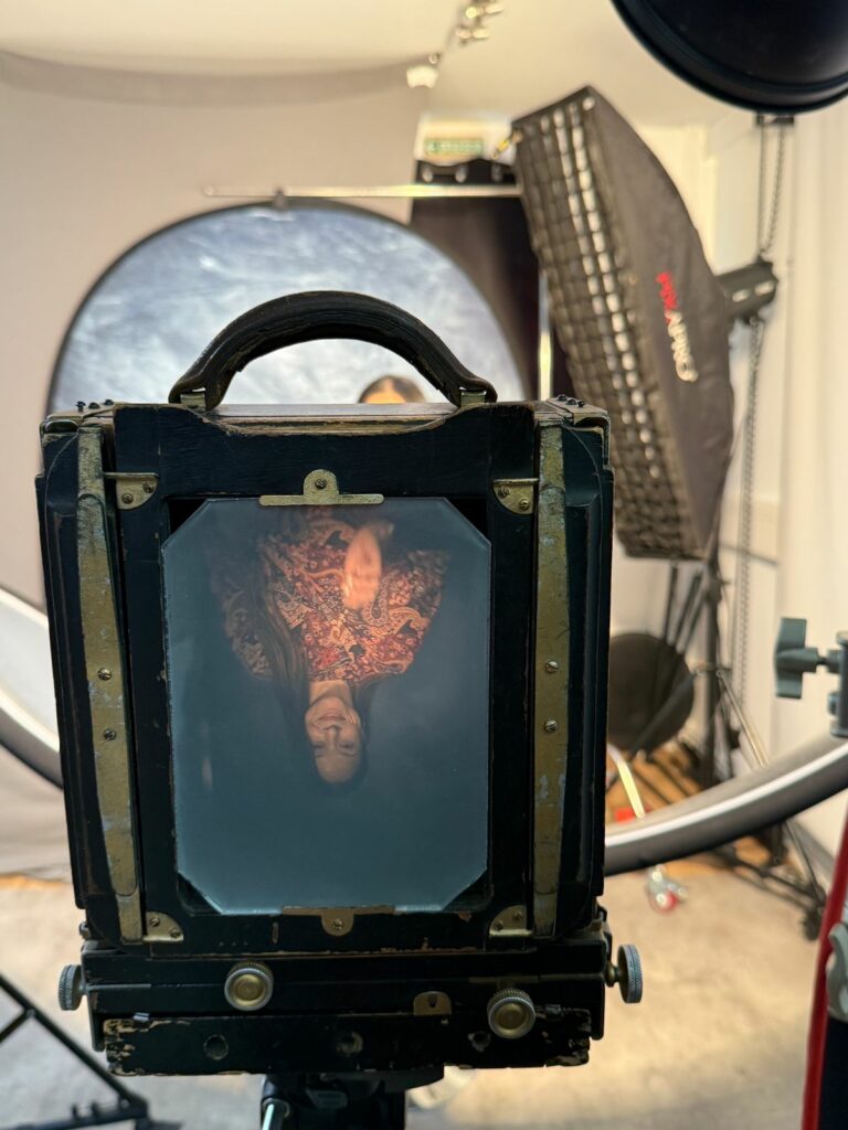 Visée dans la chambre photographique Kodak